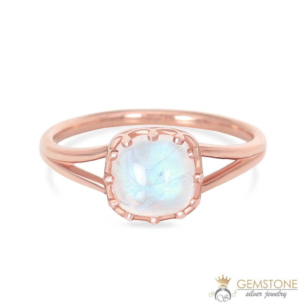 14Kt Rose Gold Vermeil Moonstone Ring Plushness